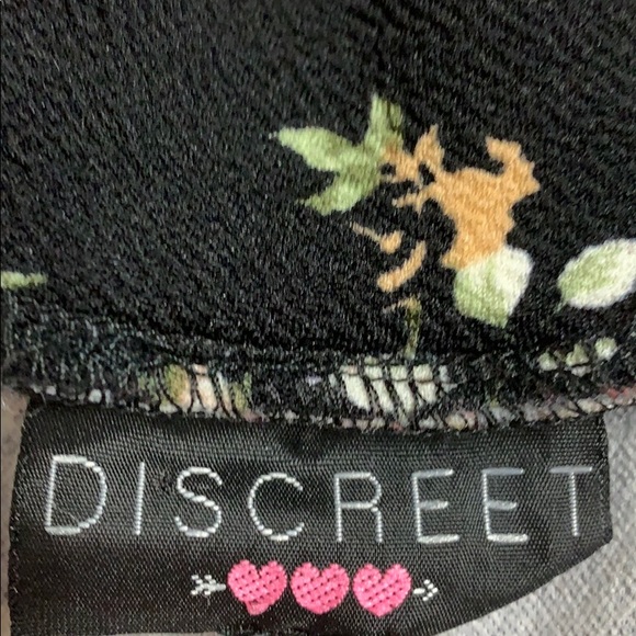 High waisted short skirt - Picture 2 of 4